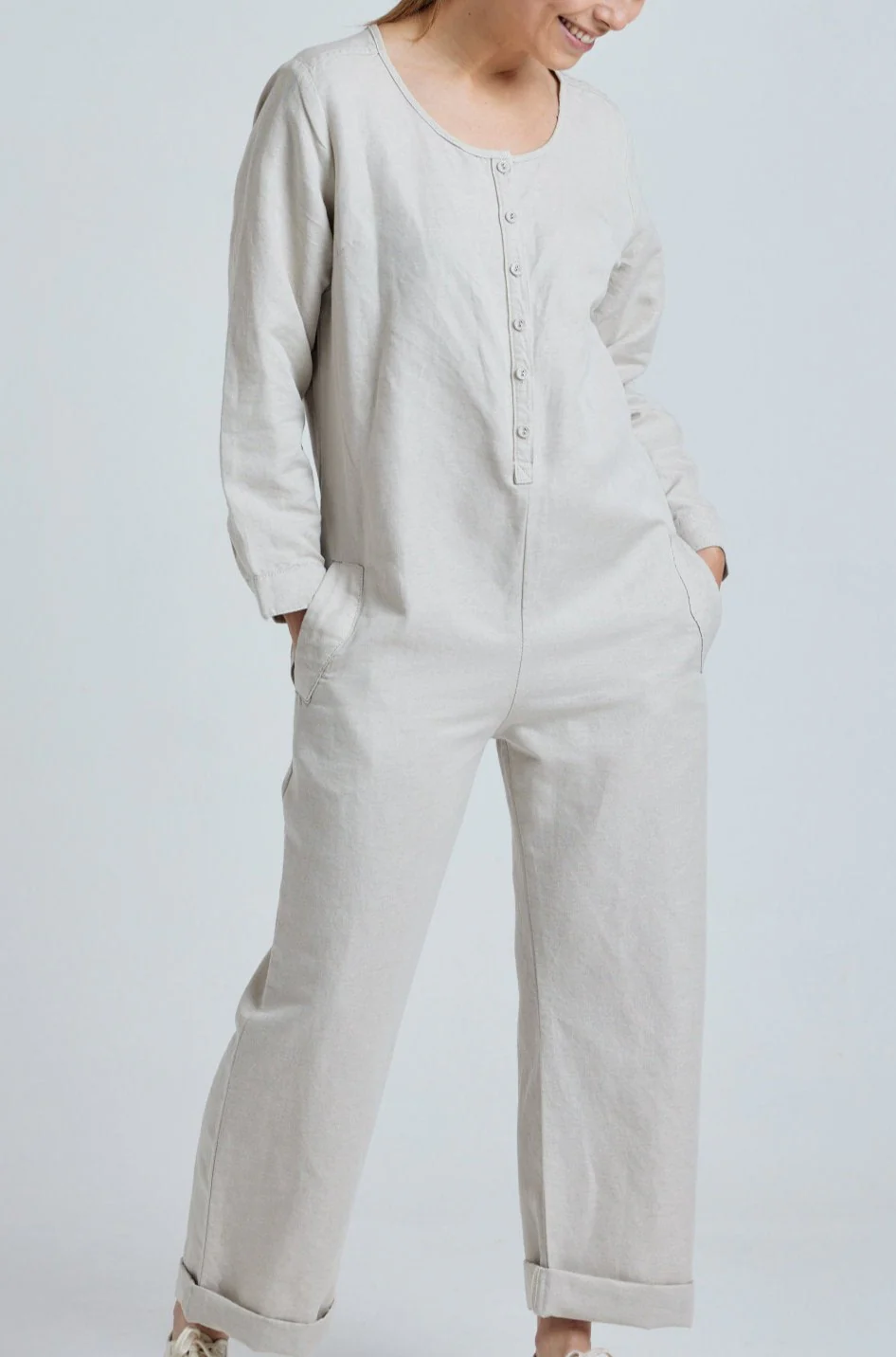 Leinen Jumpsuit Modell: Clara