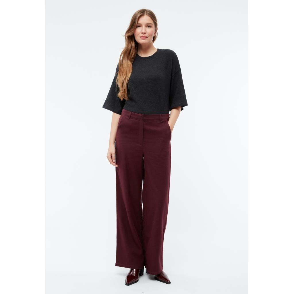 Wide Leg Hose Modell: Beatrice Wide Leg Hose Modell: Beatrice