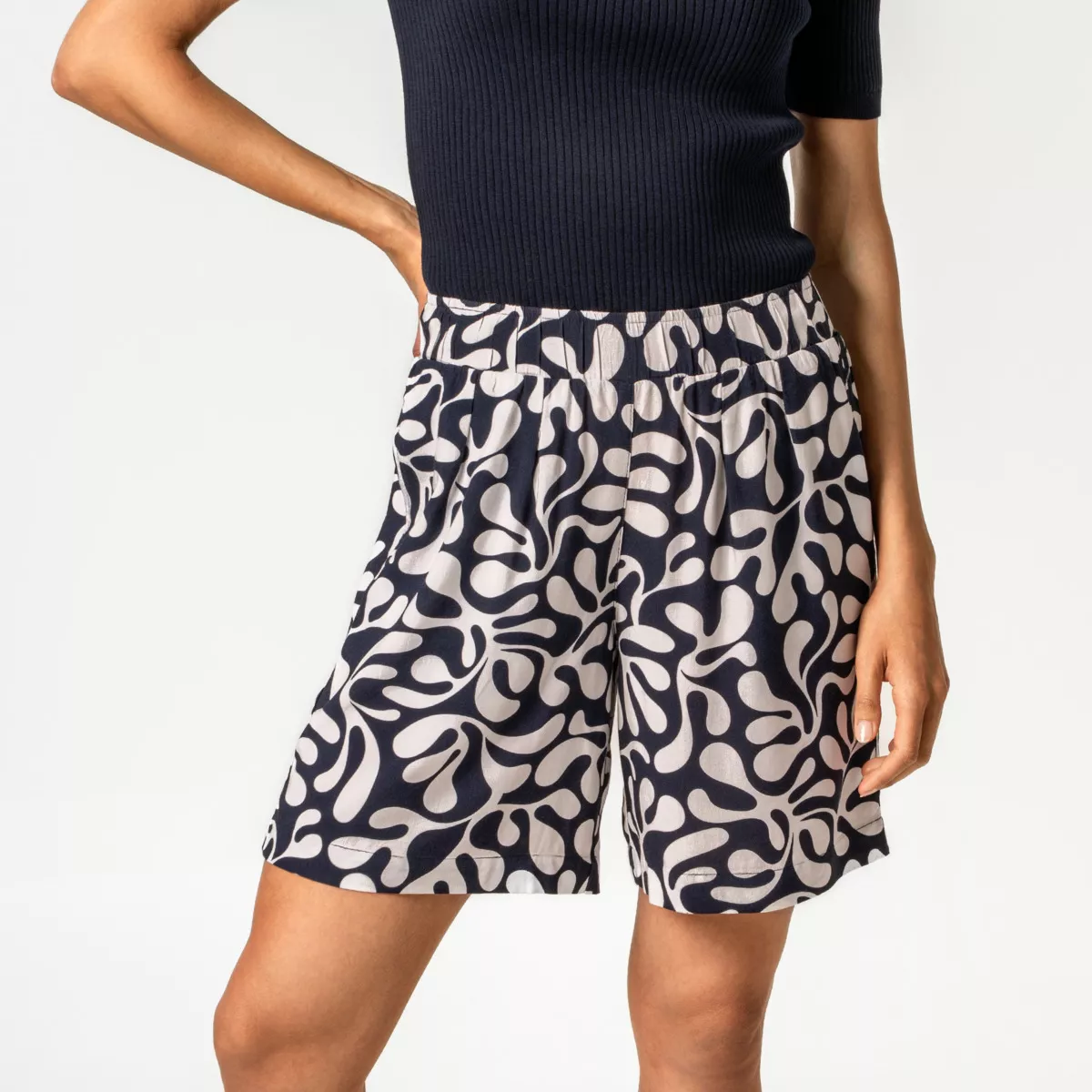 Ecovero Shorts Modell: Tetta