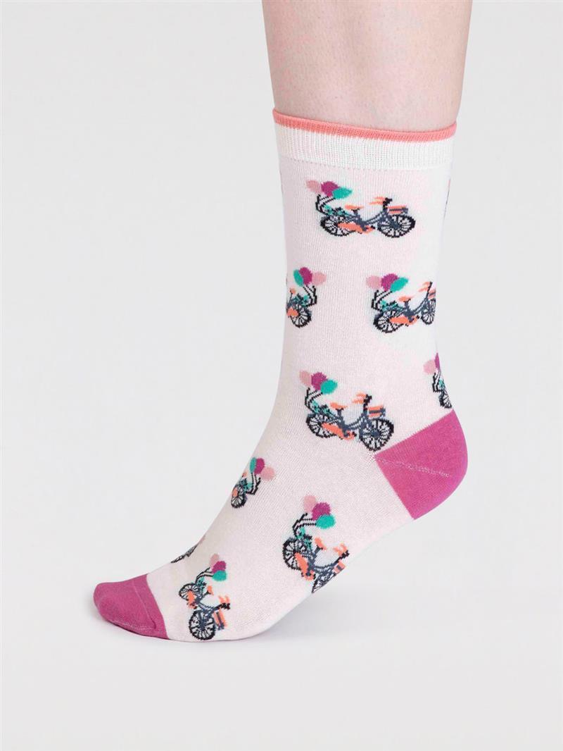 Socken Modell: Akia GOTS