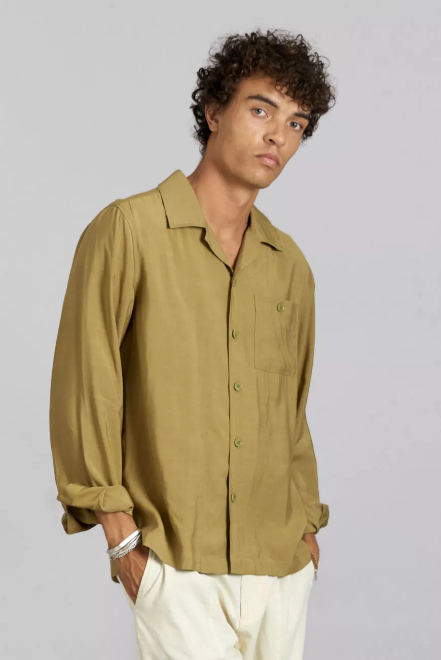 Ecovero Overshirt Modell: Atlas