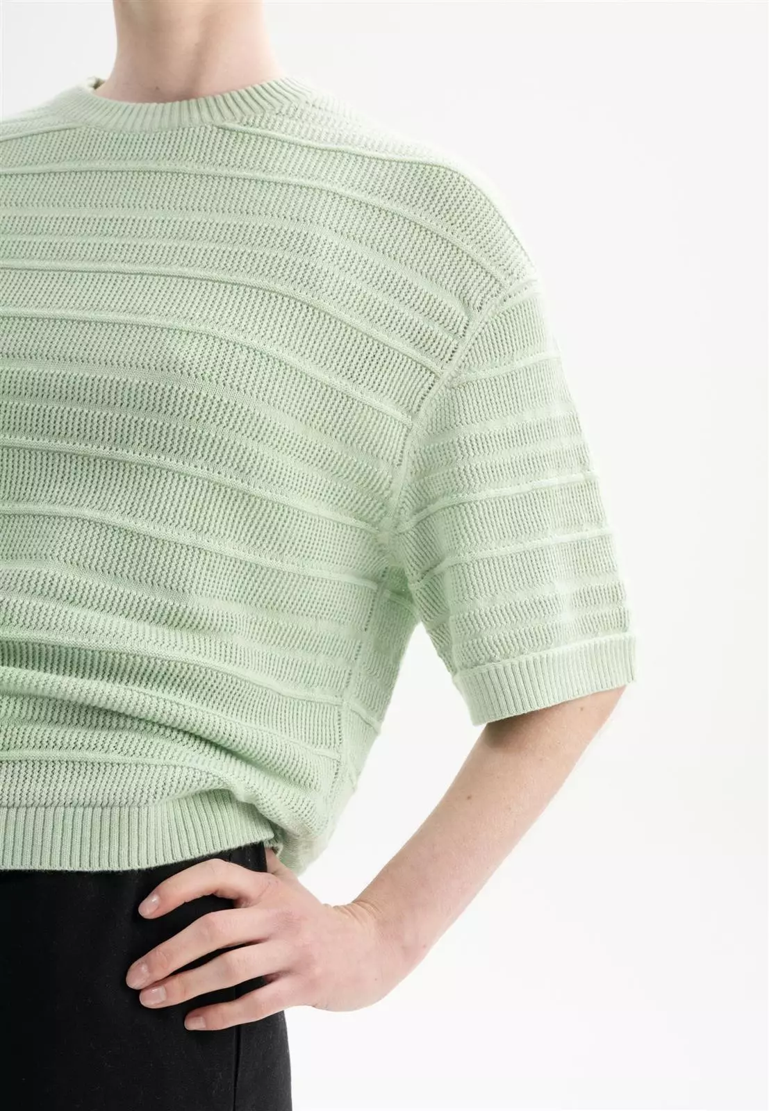 Leichter Strick T-Shirt Modell: Arohi GOTS