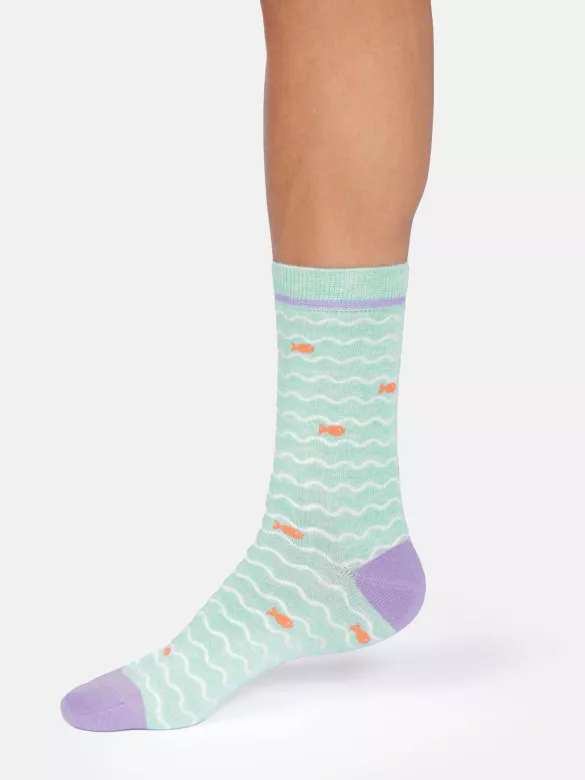Socken Modell: Wavy Fish Stripe