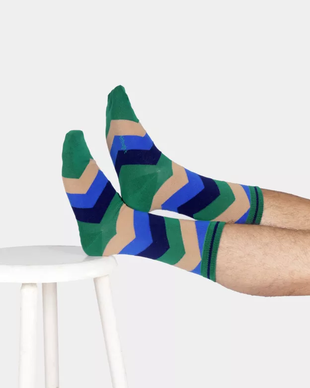 Socken Modell: Zic Zac Stripe
