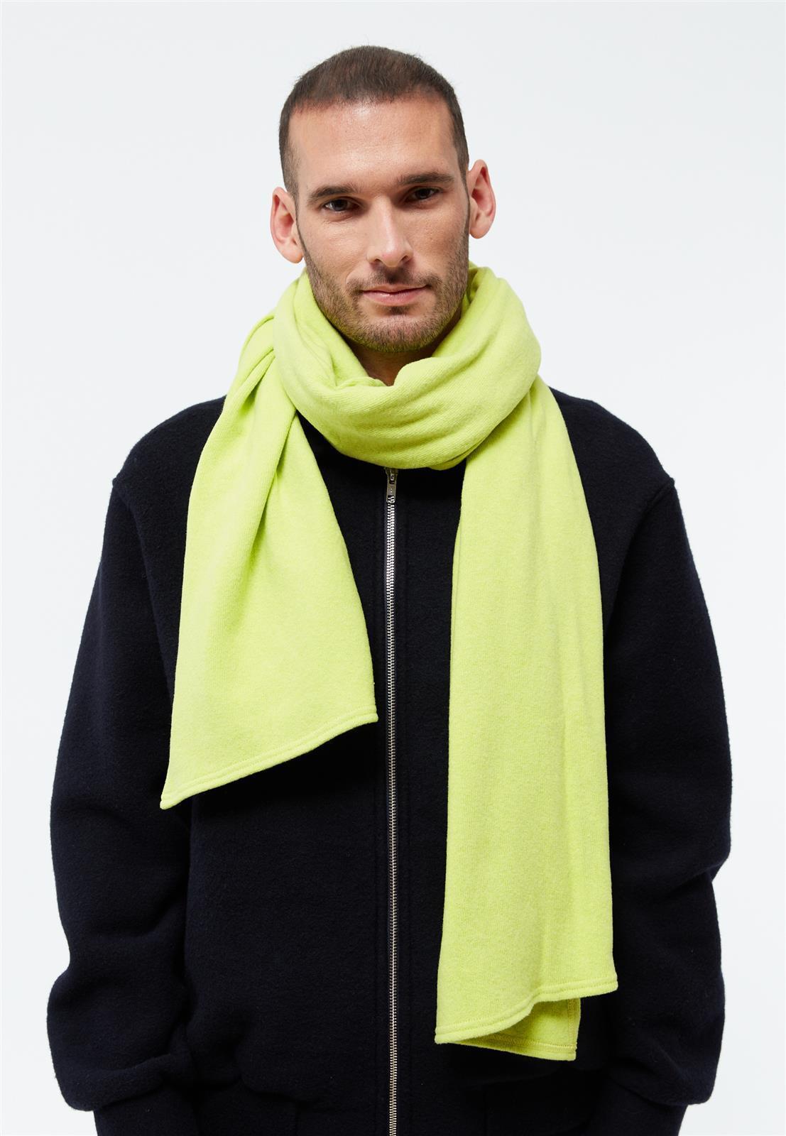 Strickschal Modell: Dana
