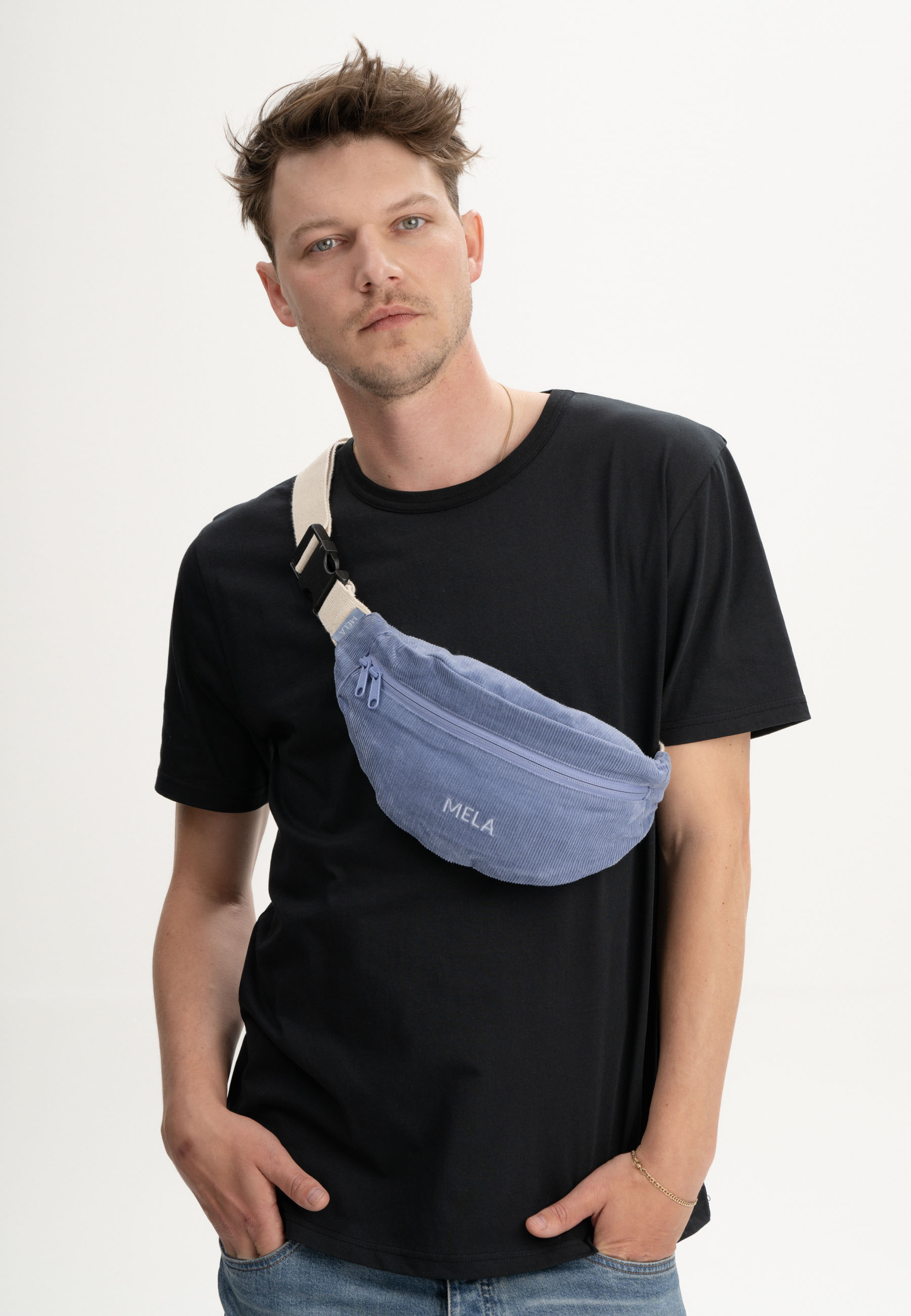 Cord Hip Bag Modell: Bhavin