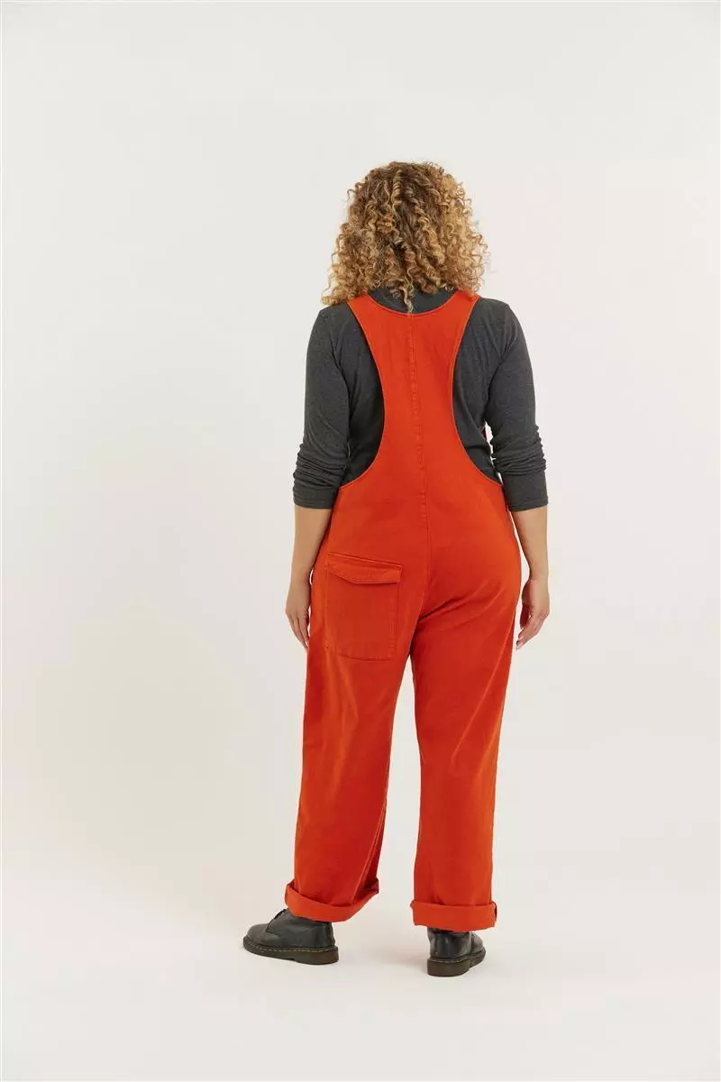 Tencel Relaxed Fit Latzhose Modell: Lou-Barker