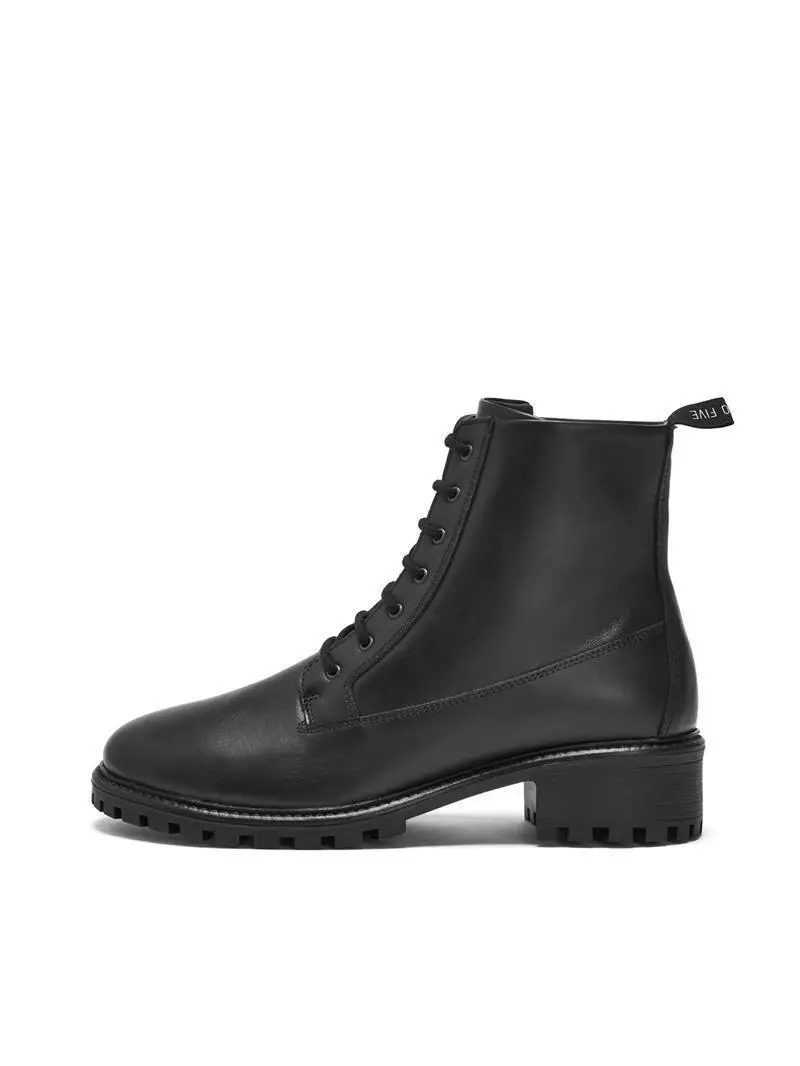 Chunky Boot Modell: #mira