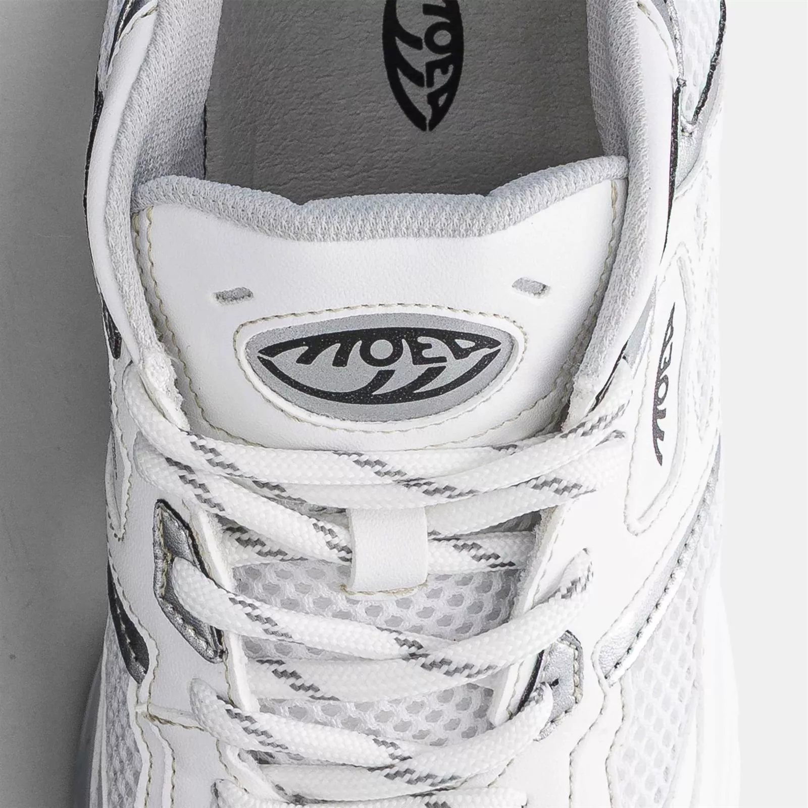 Sneaker Modell: Rush