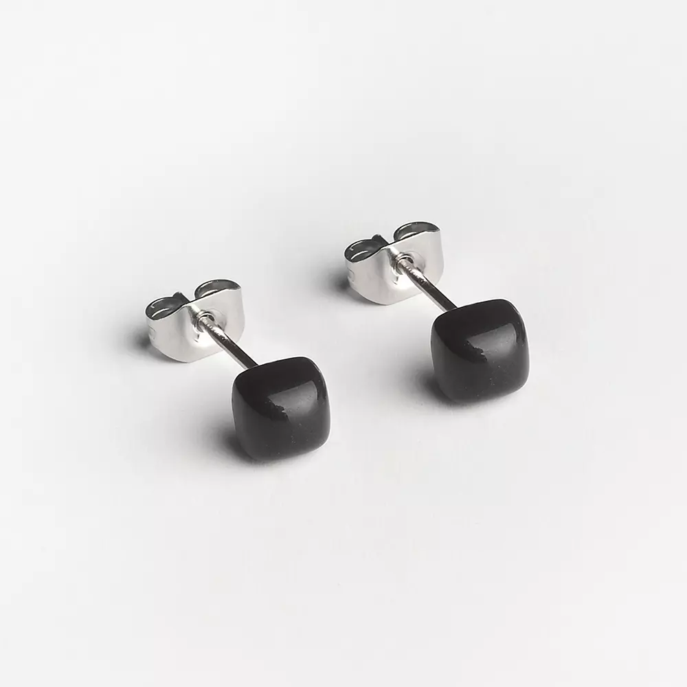 alexascha-mini-glasohrstecker-onyxschwarz Geometrische Ohrstecker klein
