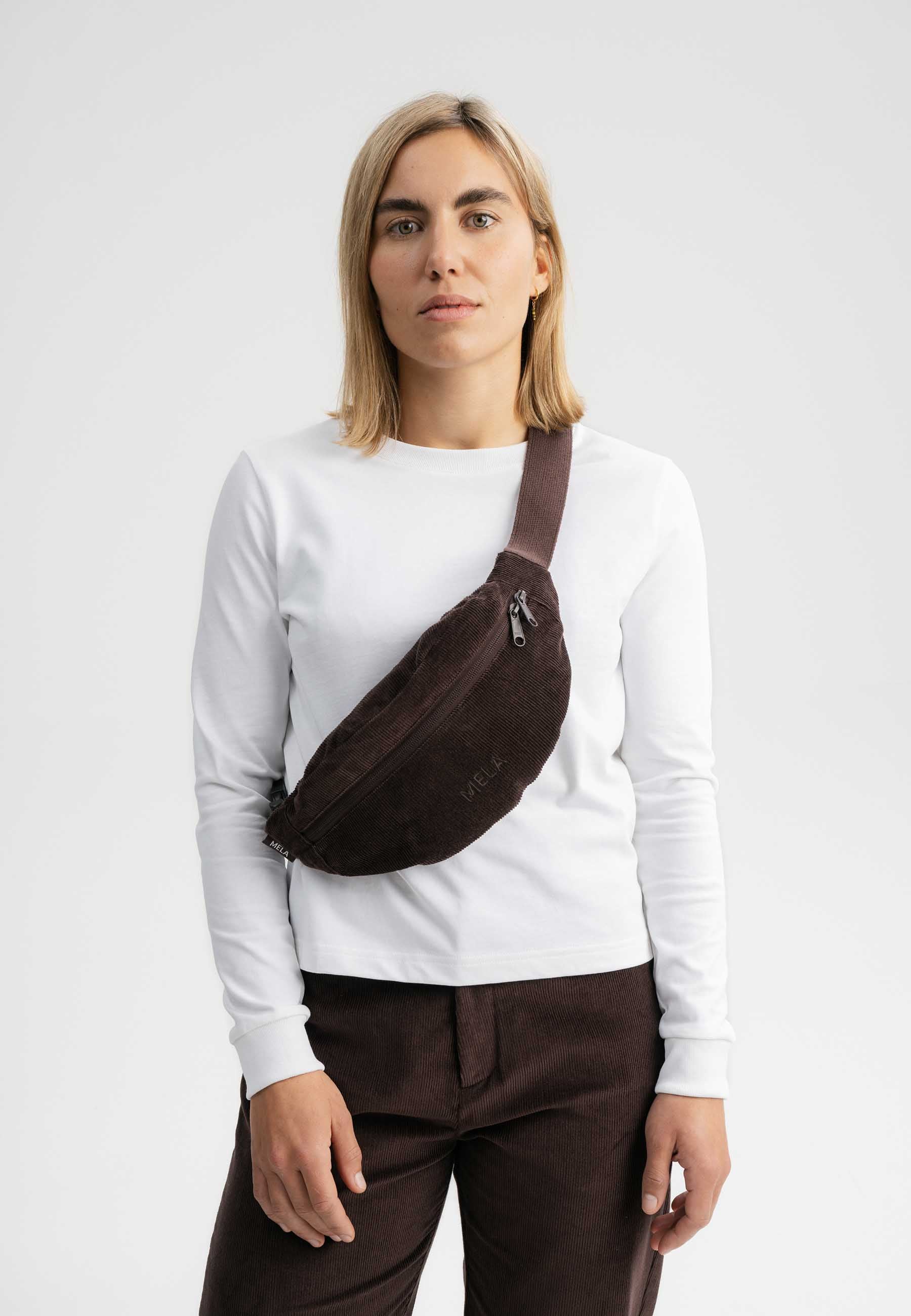 Cord Hip Bag Modell: Bhavin