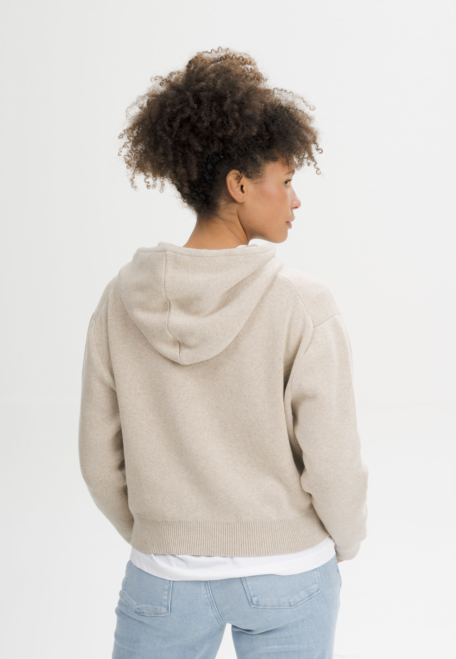 Kapuzen-Strickpullover Modell: Janisha