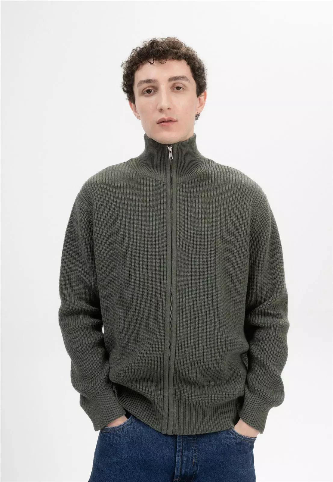 Rippstrick Jacke Modell: Taksh