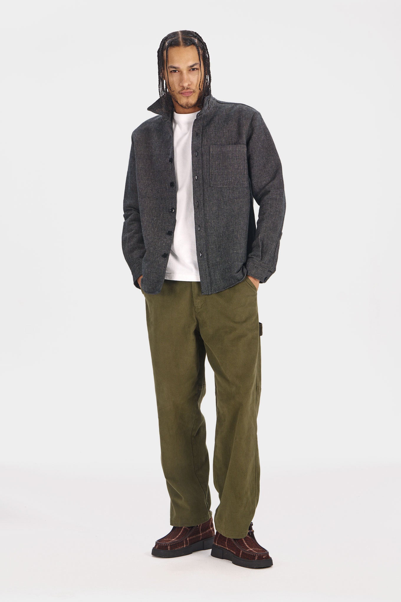Loose Fit Stoffhose Modell: Theo