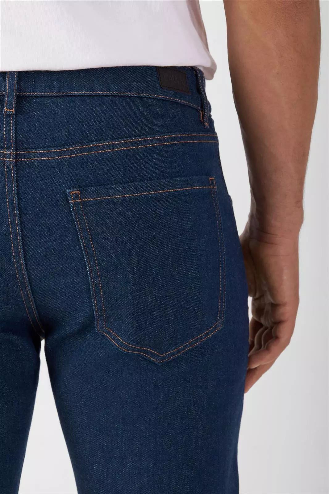 Regular Straight Fit Jeanshose Modell: Dusk