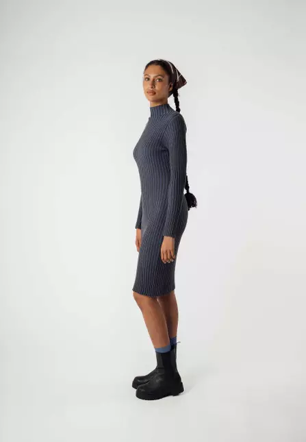 Rippstrick-Kleid Modell: Shivani