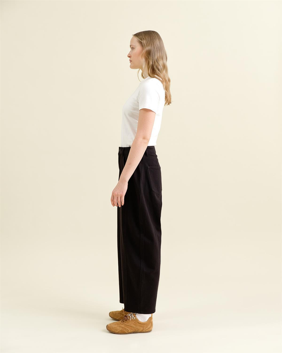 Wide Barrel Leg Jeans Modell: Moondust