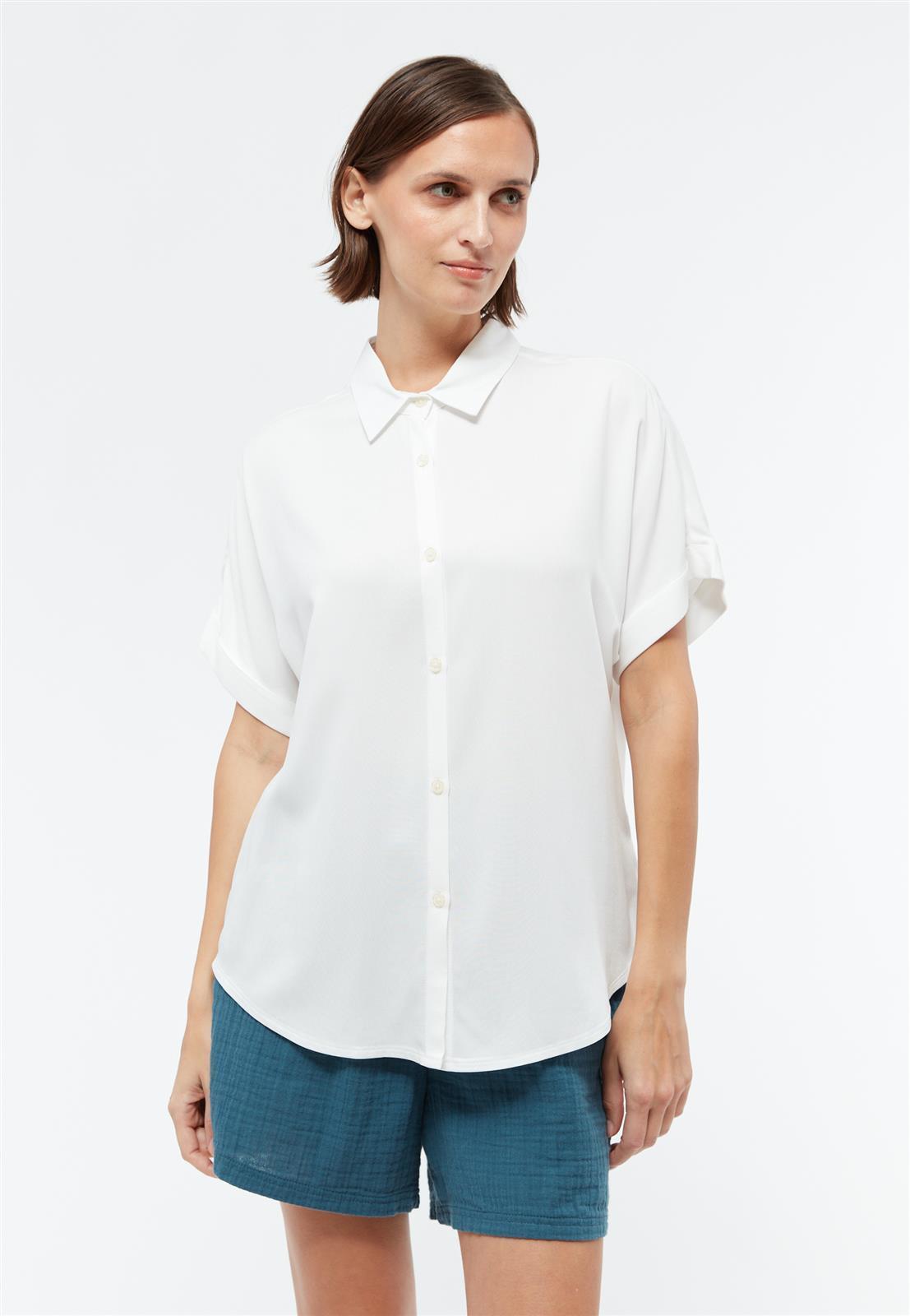 Ecovero Bluse Modell: Sarah