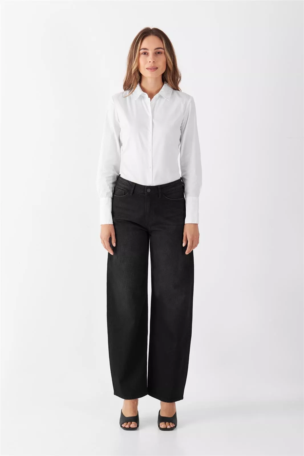 Relaxed Fit Jeanshose Modell: Ash