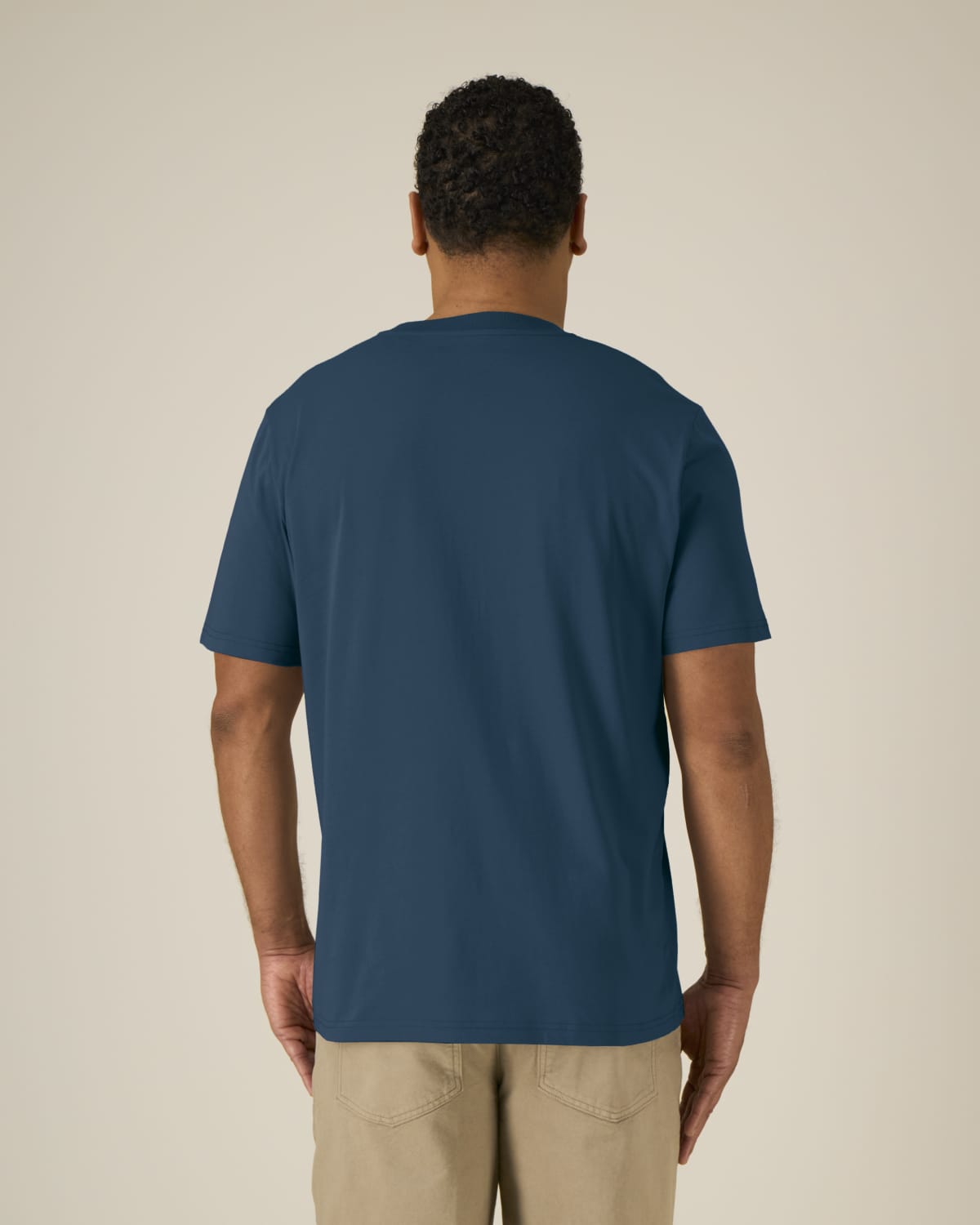 Basic T-Shirt Modell: Creative