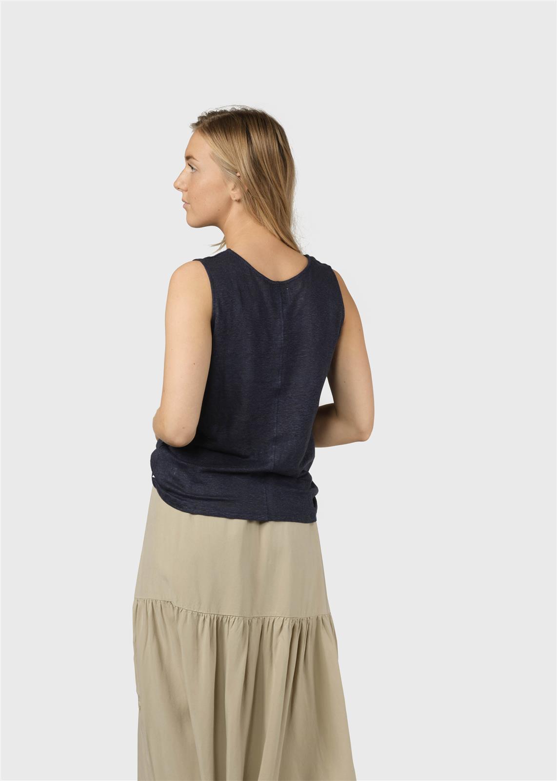 Leinen Tank Top Modell: Dee