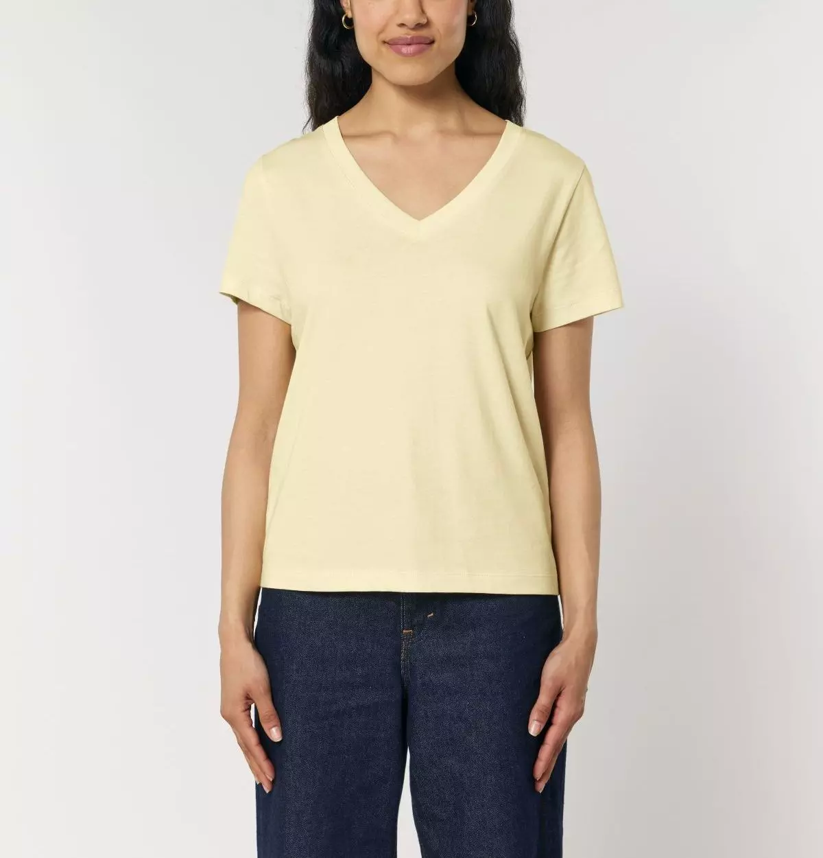 SFM6_STTW176_C078 V-Neck T-Shirt Modell: Island