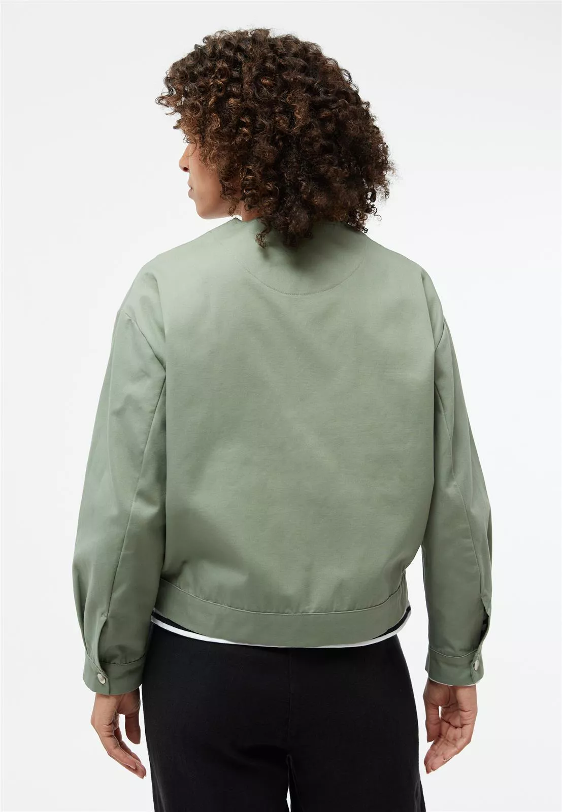 Leichte Jacke Modell: Anja