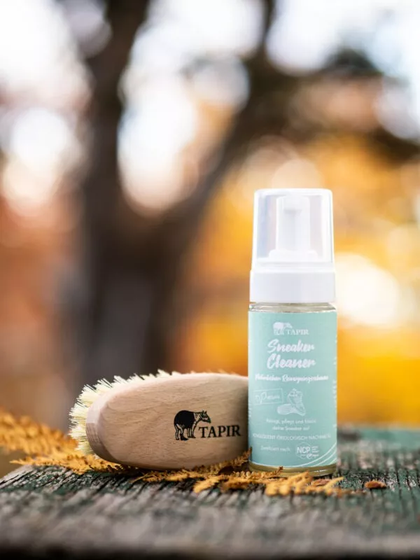 Sneaker Cleaner mit Bürste