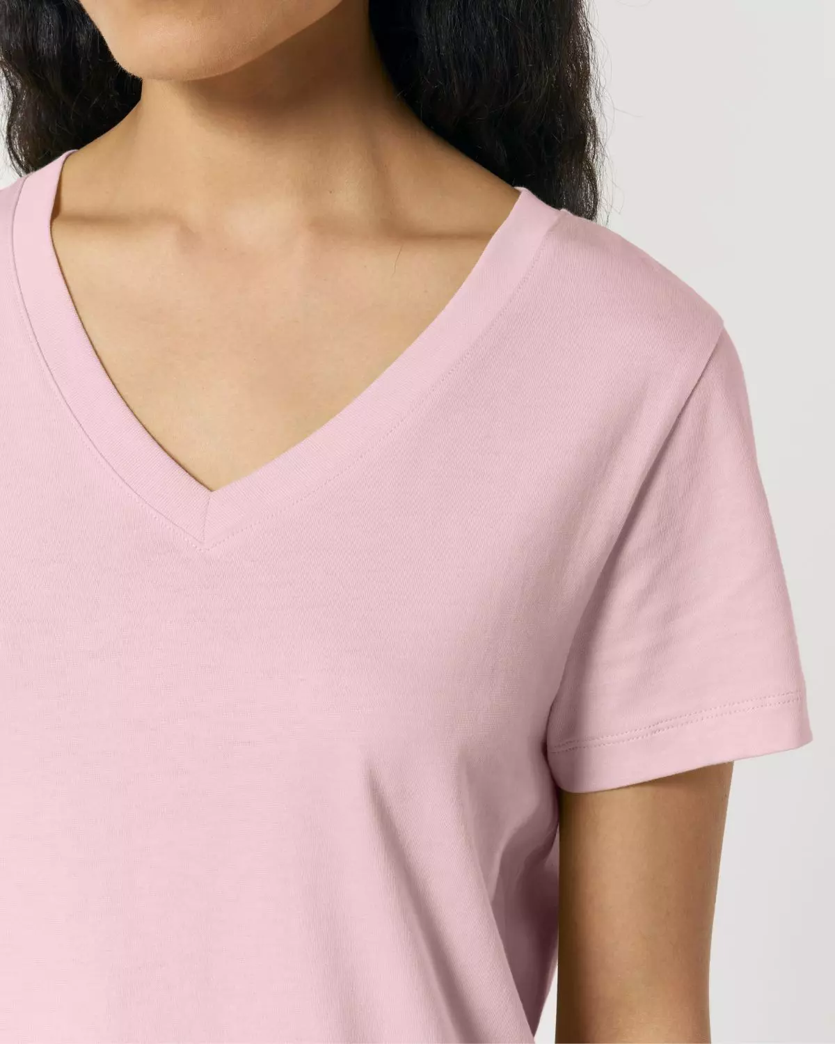 V-Neck T-Shirt Modell: Island