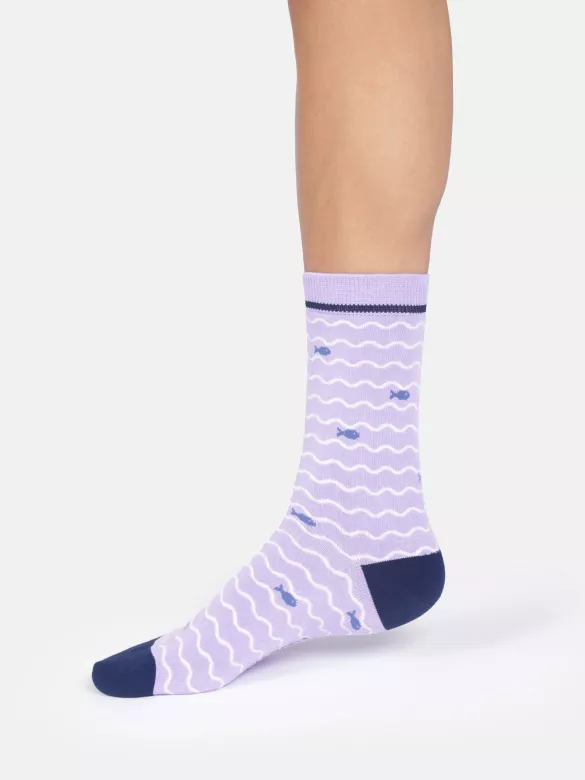 Socken Modell: Wavy Fish Stripe