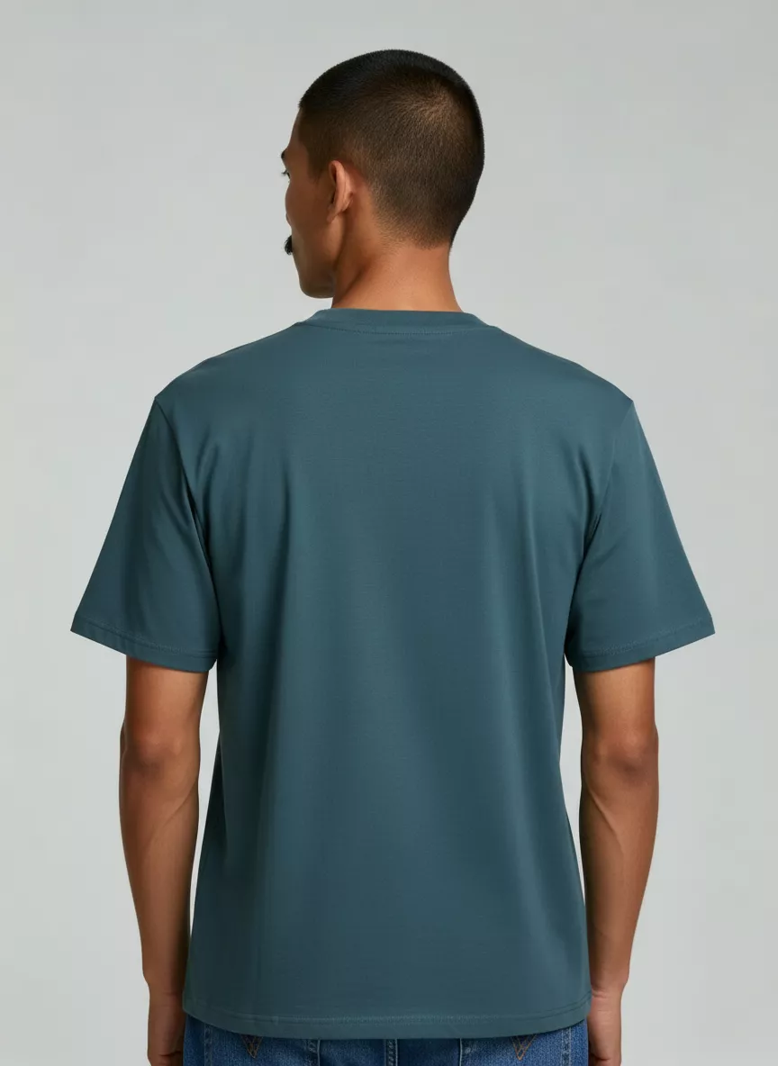 Besticktes T-Shirt