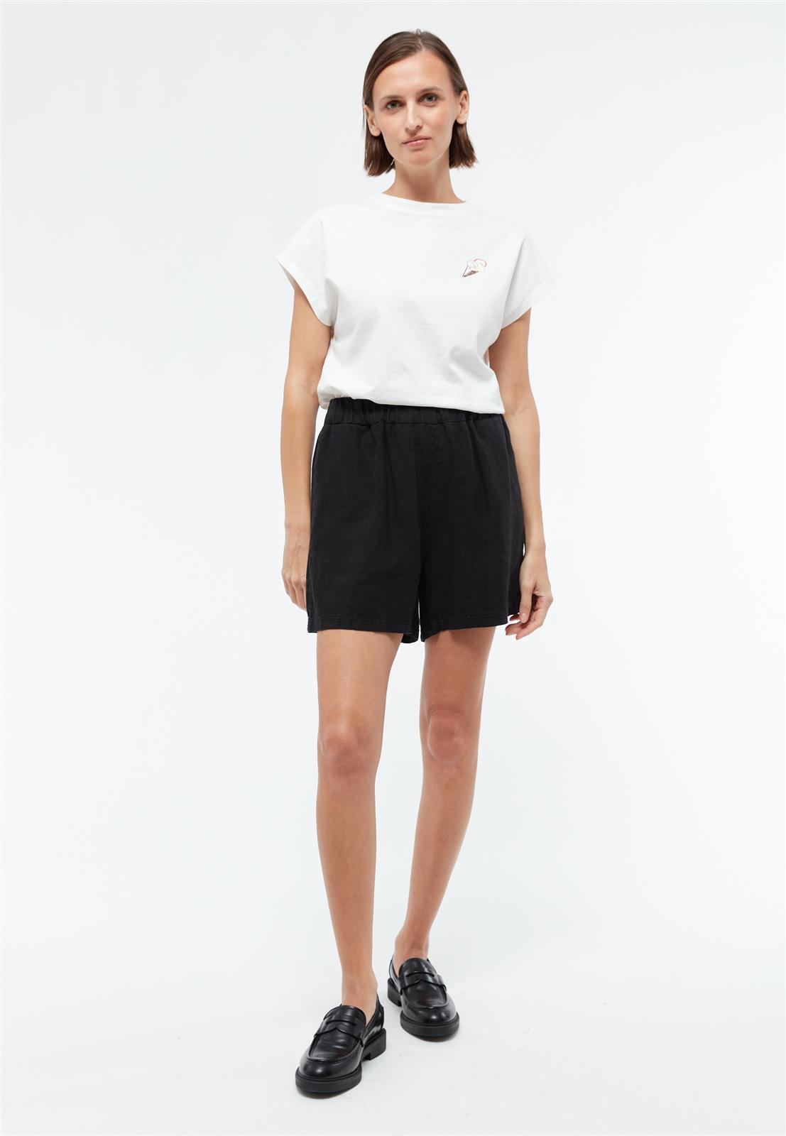 Leinen Shorts Modell: Clementine