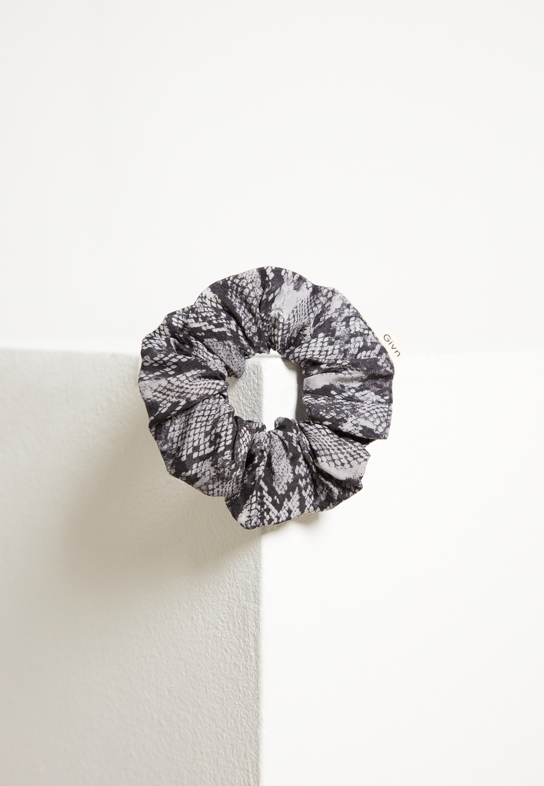 Tencel Scrunchie Modell: Sina
