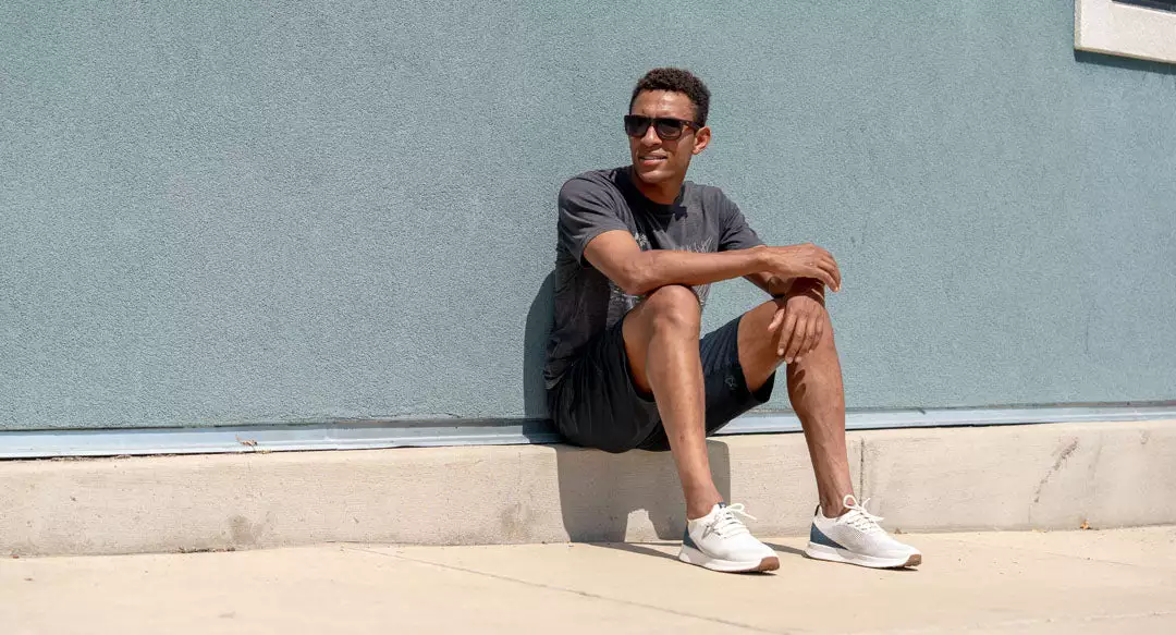 men-tsavo-2-0-white-navy-SAO2100-510-lifestyle-5-low Sneaker Modell: Tsavo 2.0