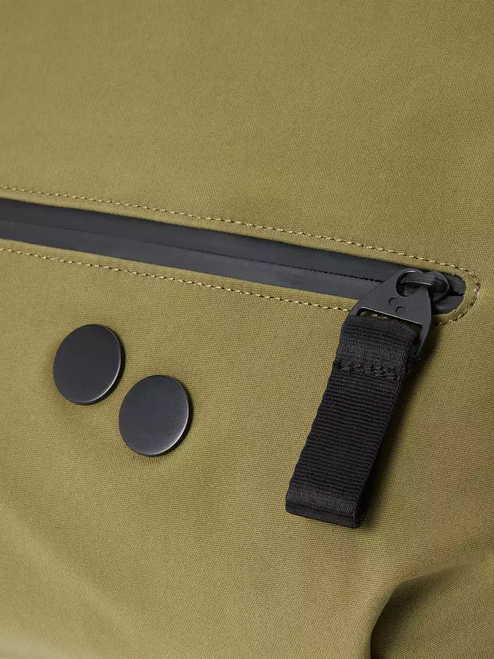 PPC-AKS-001-70100-pinqponq-Aksel-Solid-Olive-06_713x.jpg Hip Bag Modell: Aksel