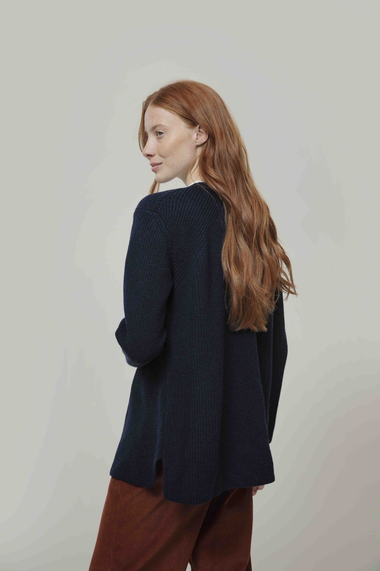 Langer Woll-Cardigan Modell: Gioia