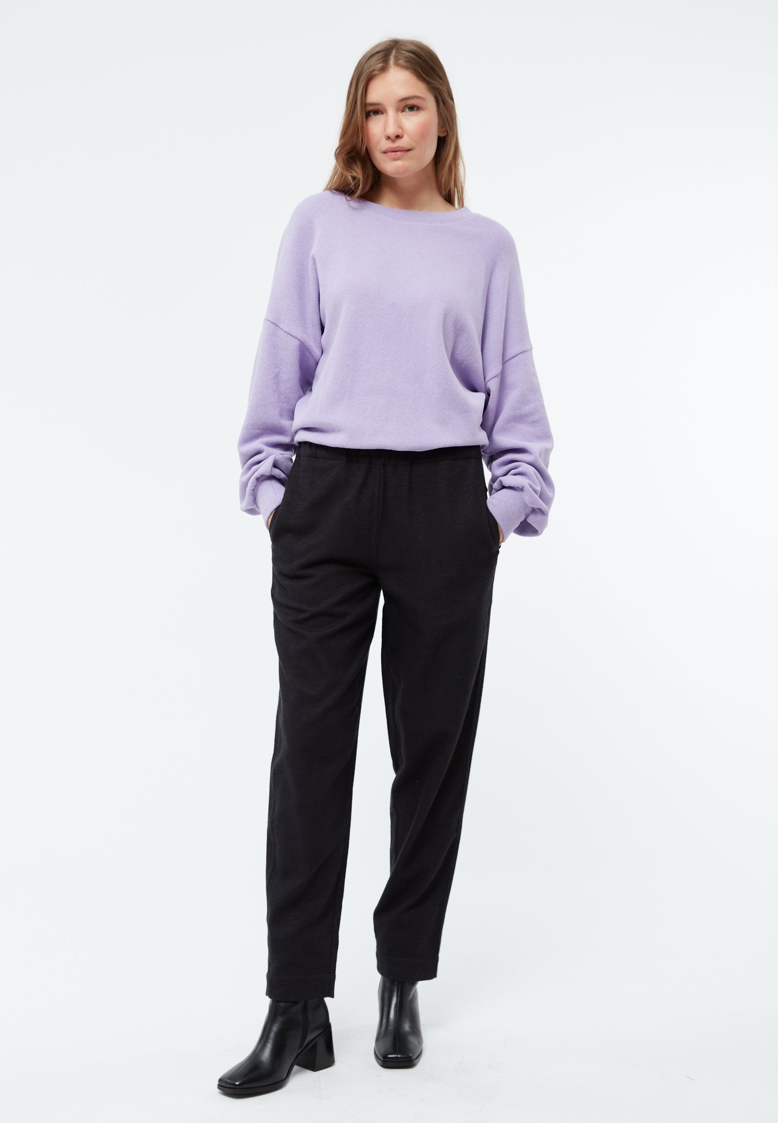 Flanellhose_GBHELENA_in_gerader_Passform-Trousers-GB2014-Anthracite_1600x.jpg Flanellhose Modell: Helena