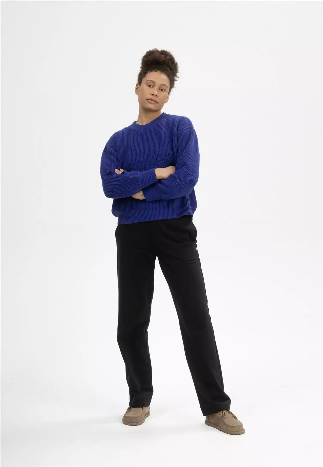 Adah_knit-jumper__bold-blue_03 Rippstrick Pullover Modell: Adah