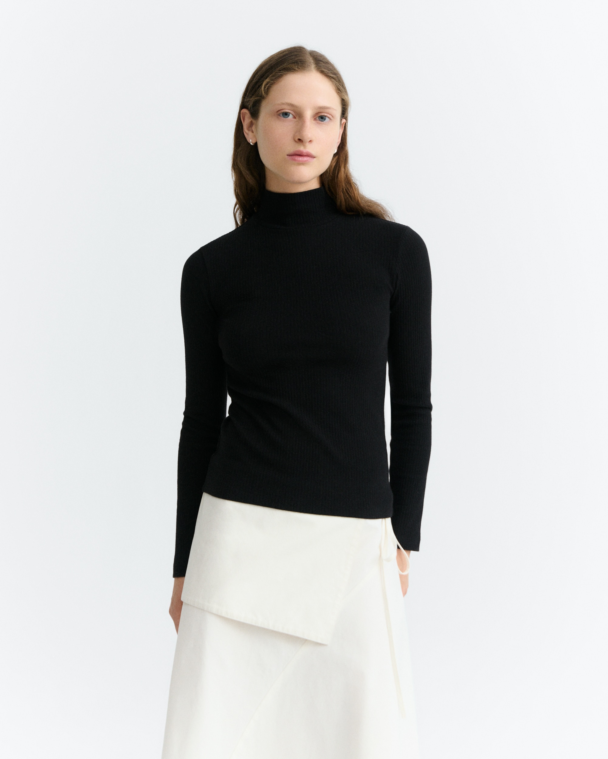 Rip Longsleeve Modell: Aine GOTS