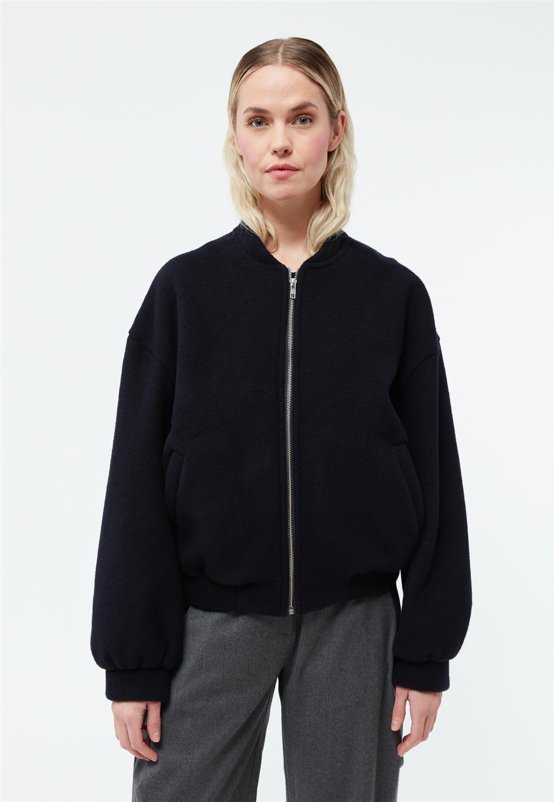 Wolljacke Modell: Marie