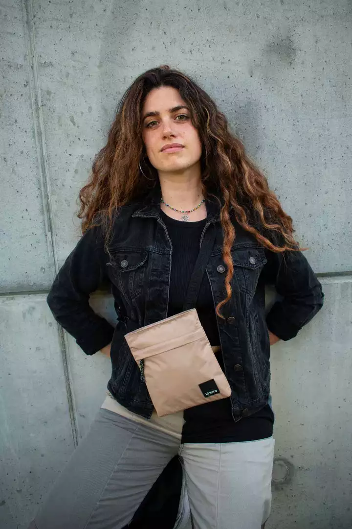 Cross-Body Bag Modell: Bob