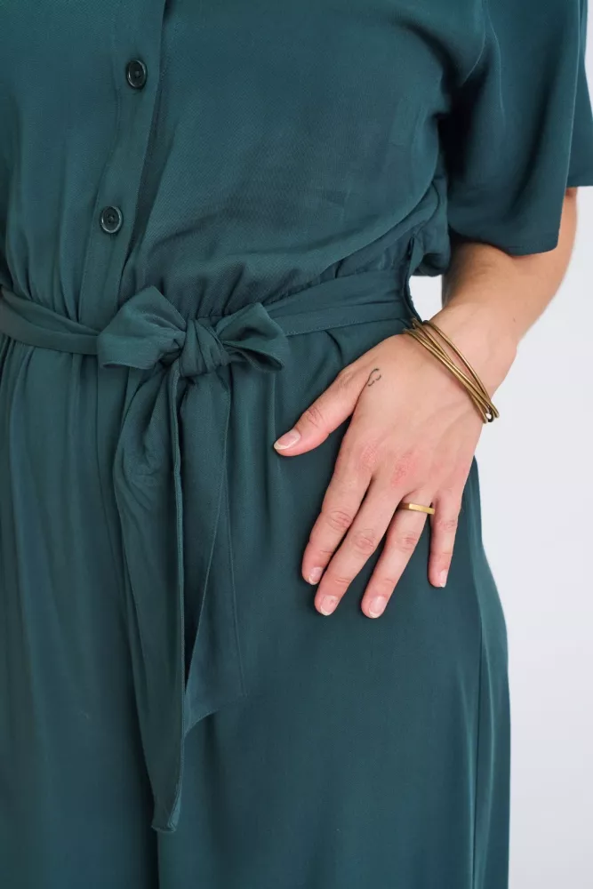 Ecovero Jumpsuit Modell: Thea