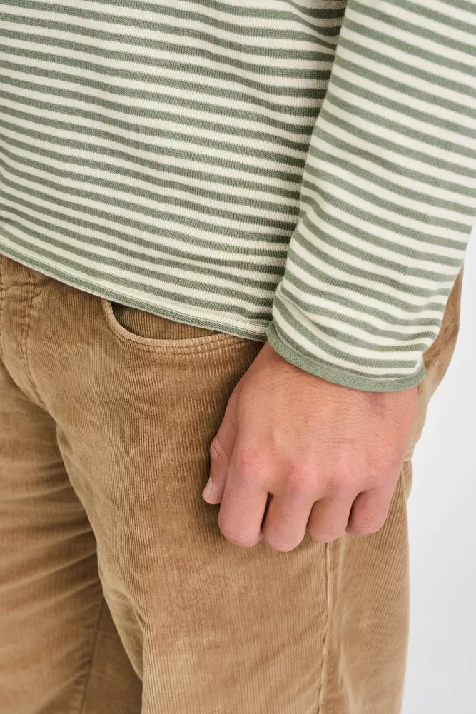 Streifen Pullover Modell: Raul