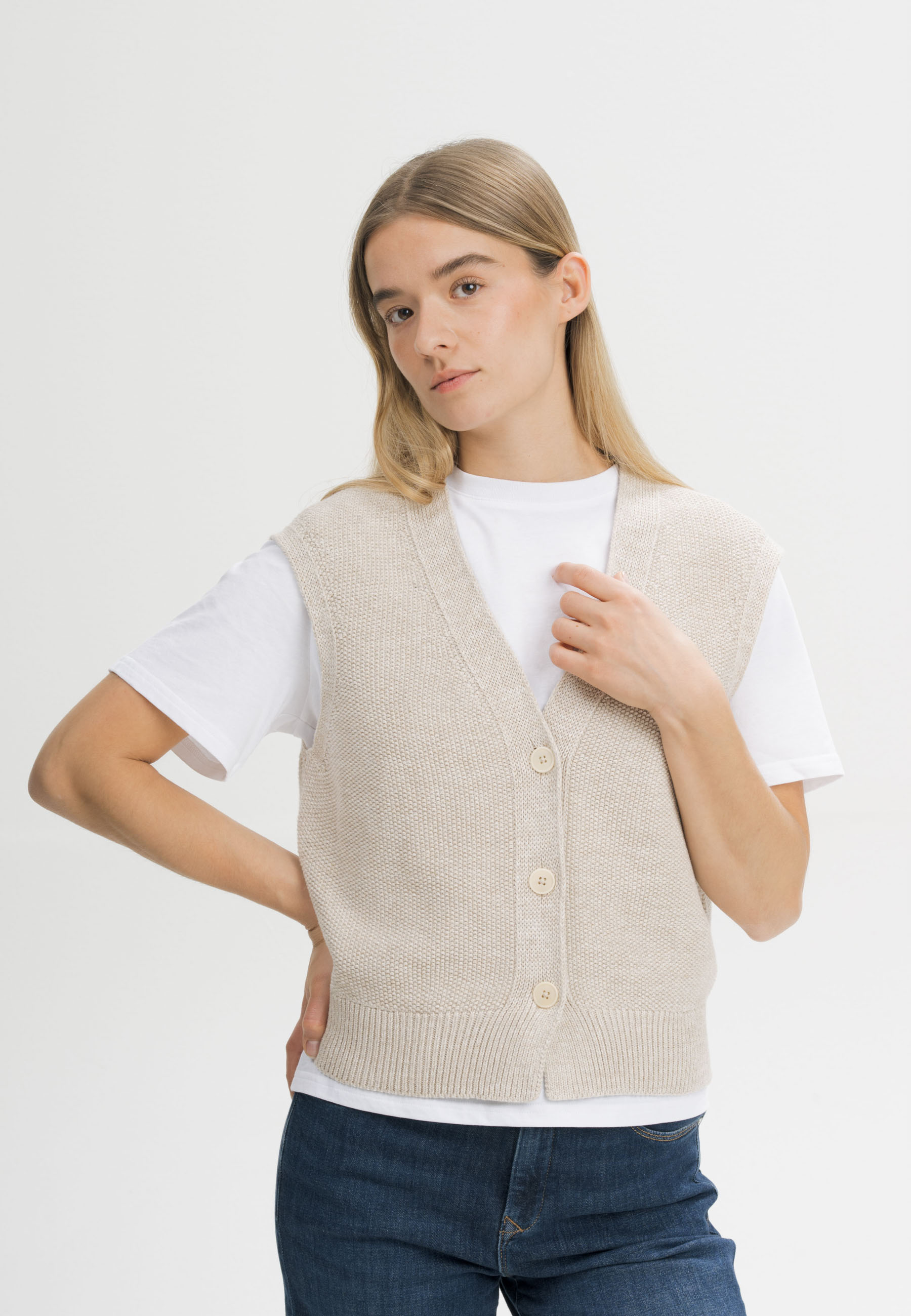 Rippstrick Weste Modell: Bhoja