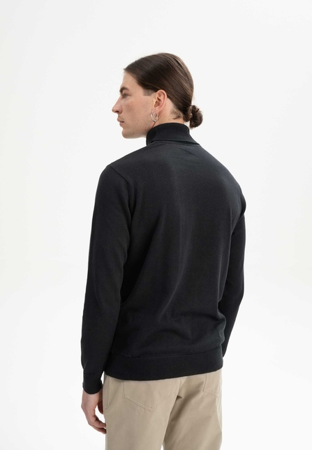 Kanja-Turtleneck-black-02.jpg Rollkragen Pullover Modell: Kanja GOTS