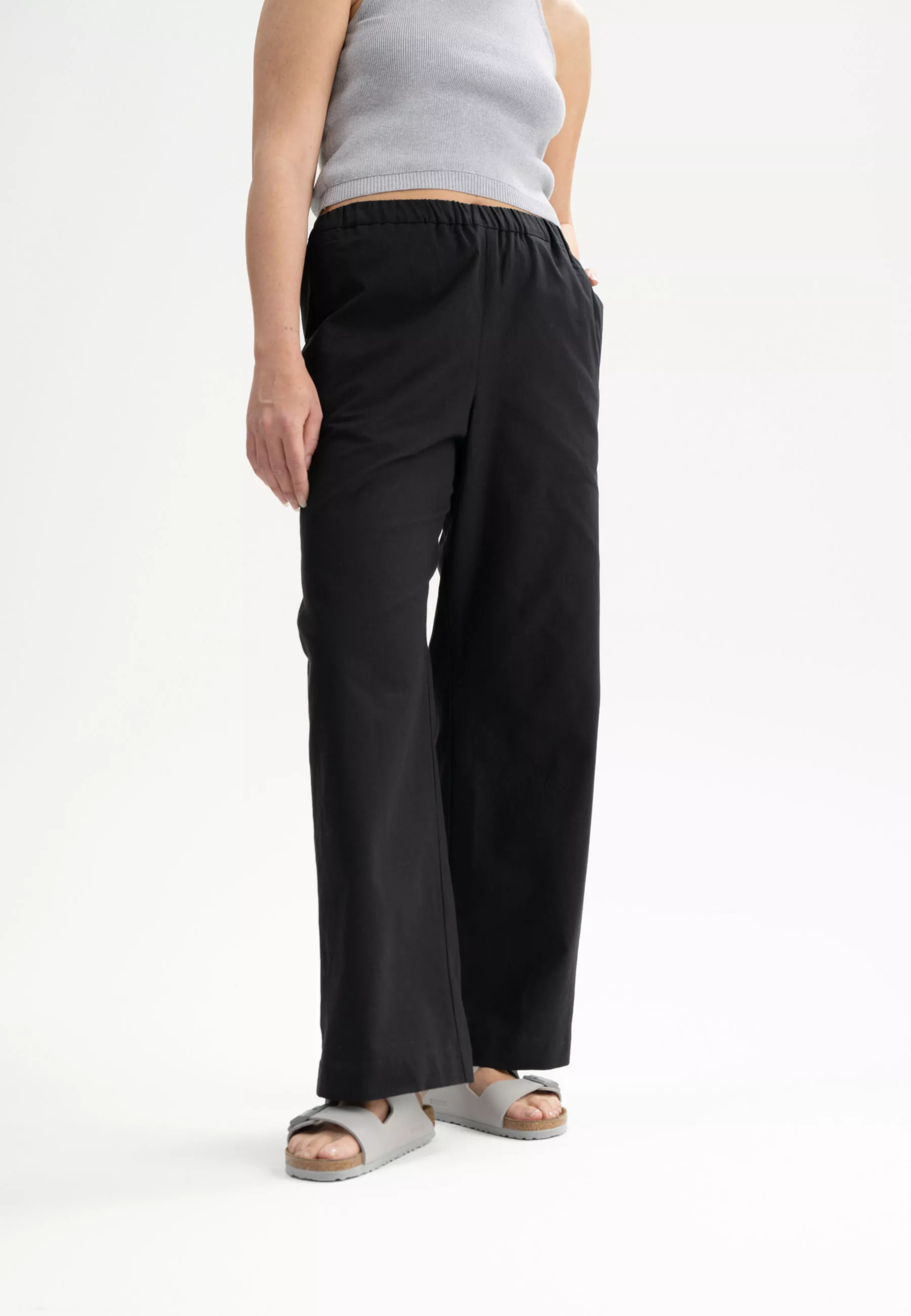 Krepp Stoffhose Modell: Turvi