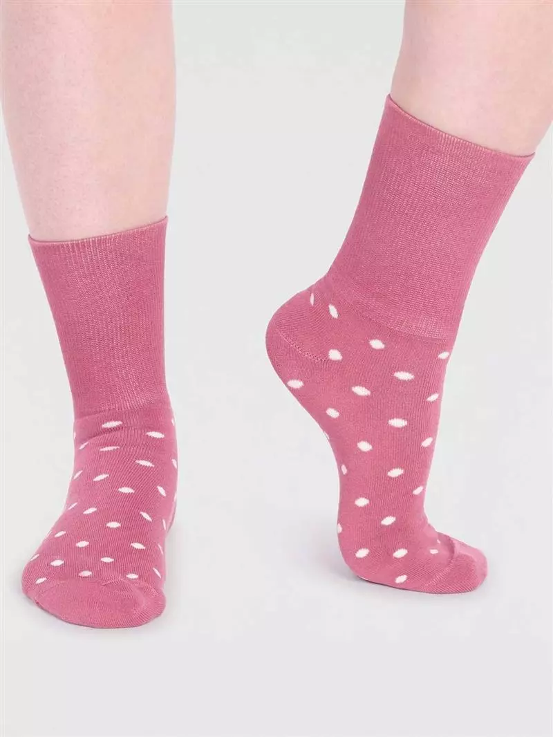 Socken Modell: Amara Spot Walker GOTS