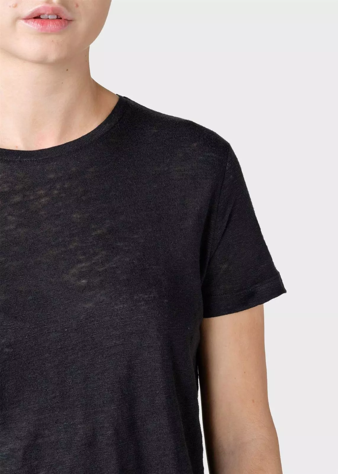 Leinen T-Shirt Modell: Rikke