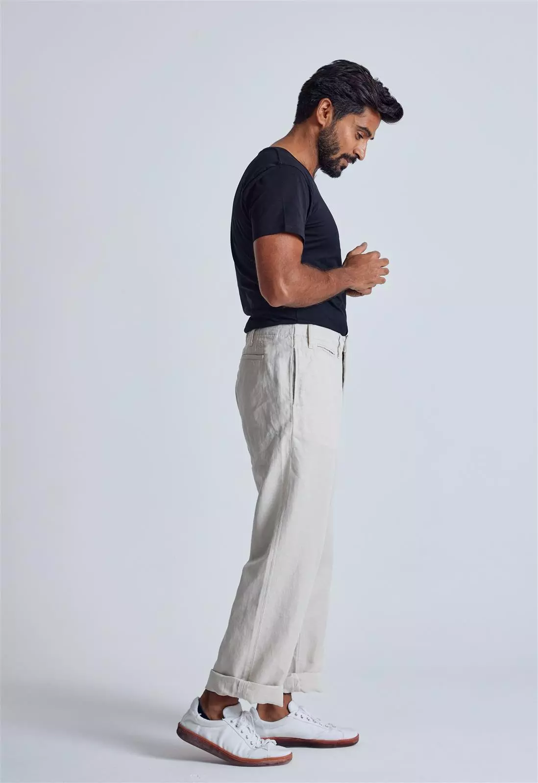 Flax and Loom Ecom photography9289.JPG Leinen Chino Relaxed Fit Modell: Bird