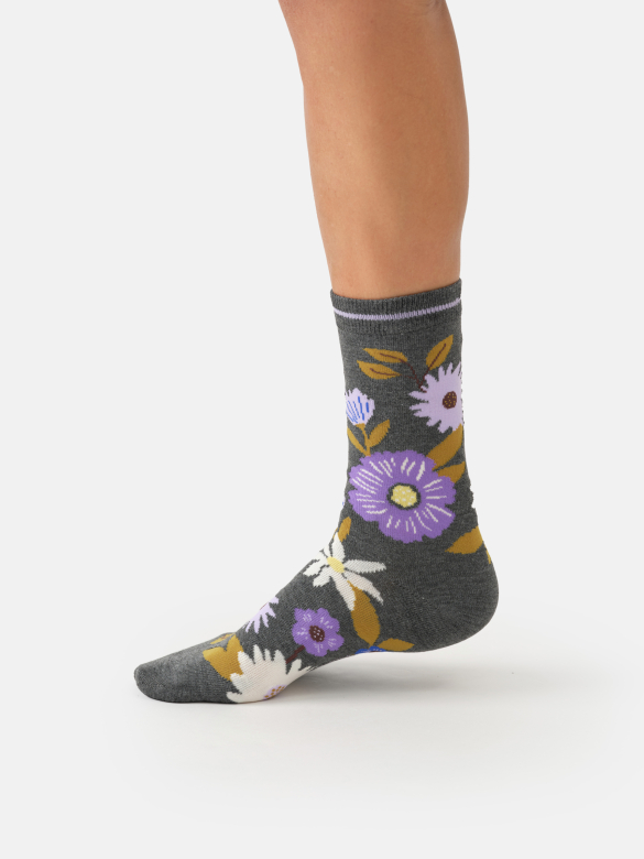 Socken Modell: Winter Floral